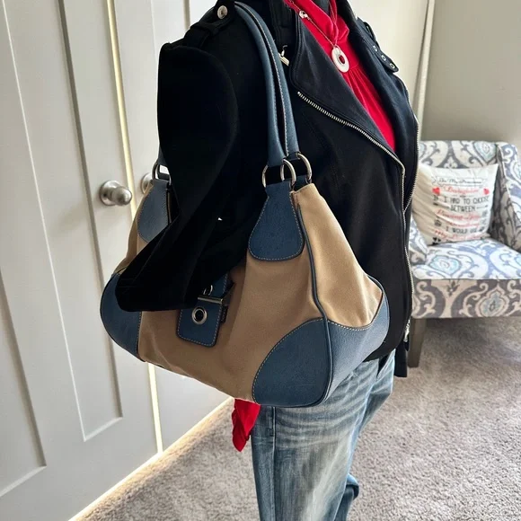 Prada Canapa canvas/leather blue moon and cream shoulder bag - Picture 2 of 16